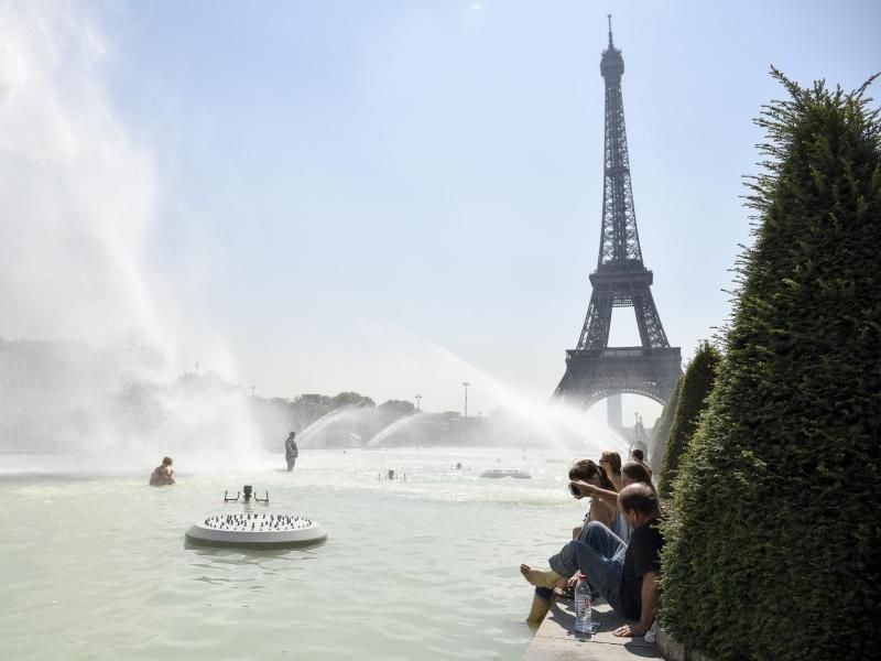 Das legendäre Restaurant „Jules Verne” auf dem Eiffelturm gilt als eine Perle der französischen Gastronomie. Foto: Chen Yichen/XinHua