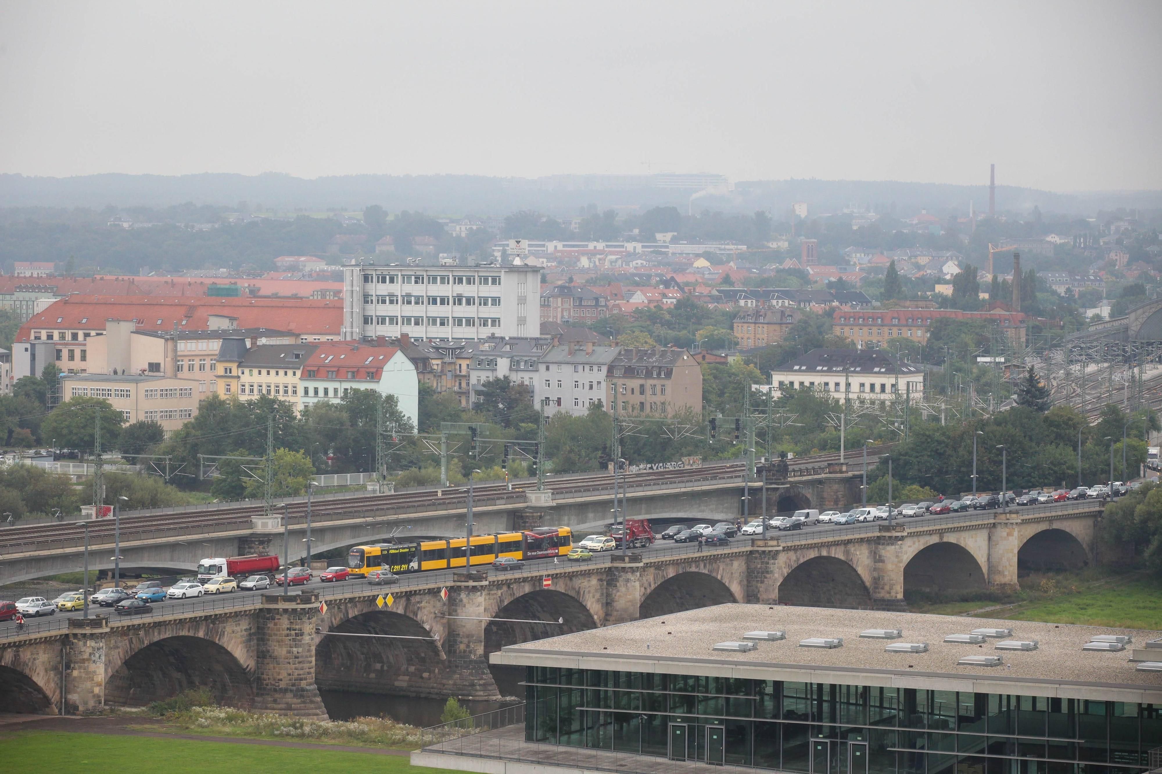 Die Marienbrücke in Dresden. Symbolbild.