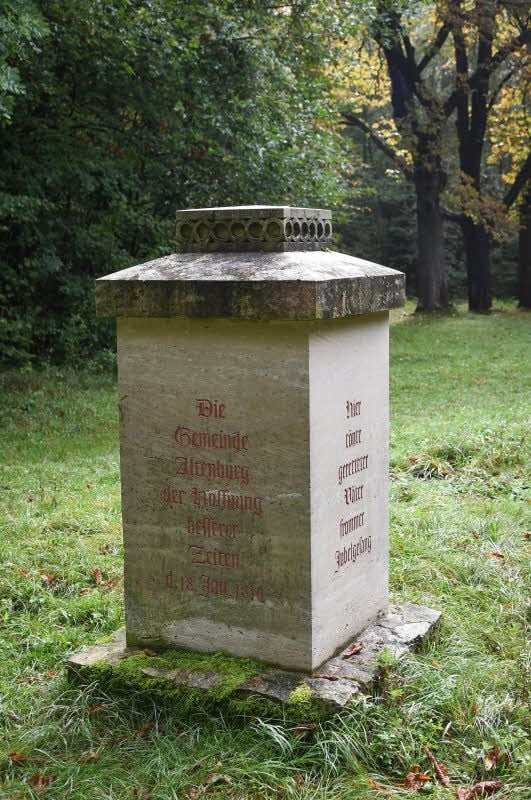 Friedensstein auf dem Knabenberg zwischen Almrich und Flemmingen: Es ist das älteste Denkmal für die Opfer von Krieg und Gewalt in Deutschland.