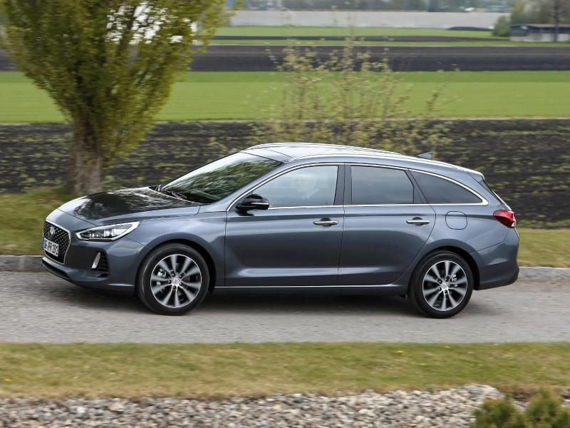 Kombi aus Korea: Noch im Sommer soll der i30 Kombi ab 18 450 Euro bis zu 1650 Liter Gepäckvolumen bieten. Foto: Hyundai/dpa-tmn