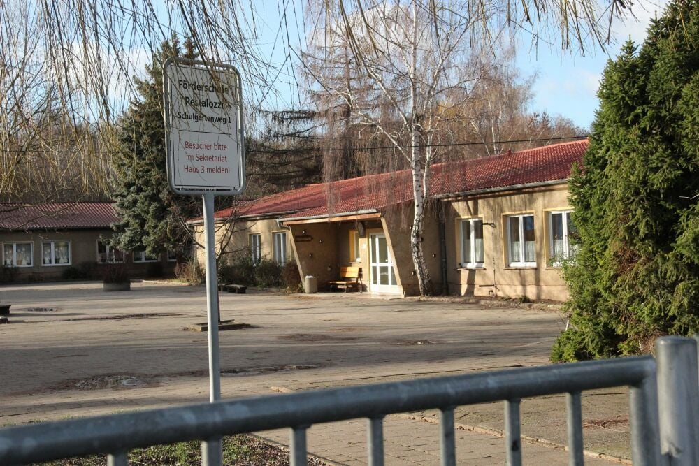Die Förderschule für Lernbehinderte in der Lutherstadt Eisleben - hier das Gebäude im Schulgartenweg - soll einen Ersatzneubau bekommen. So sehen es die Pläne beim Landkreis vor.