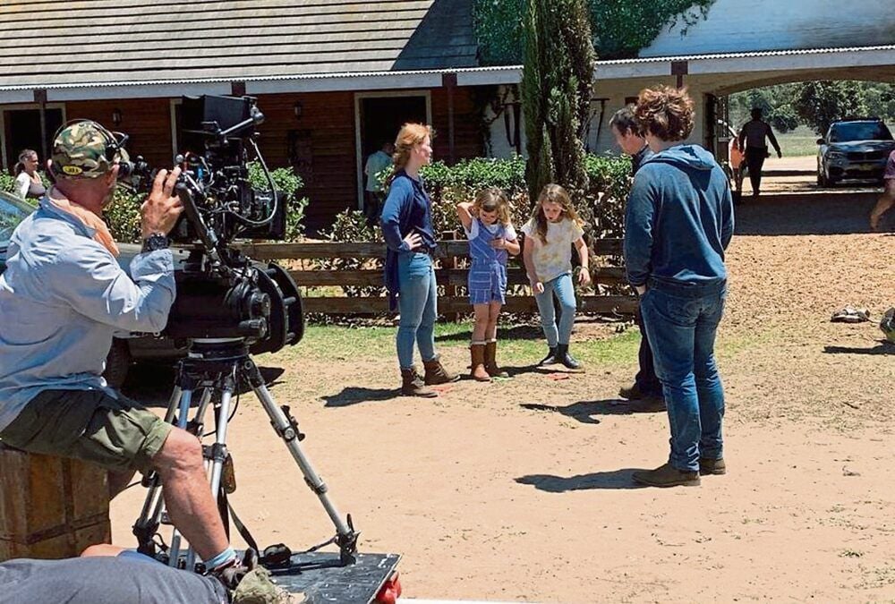 Mit ihren Filmkindern Juliet und Sabina Sparg hatte Hanni Heinrich am Set in Kapstadt jede Menge Spaß.