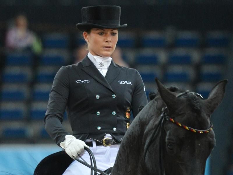 Dressurreiterin Kristina Bröring-Sprehe hat durch die Verletzung von Desperados kein Pferd. Foto: Franziska Kraufmann