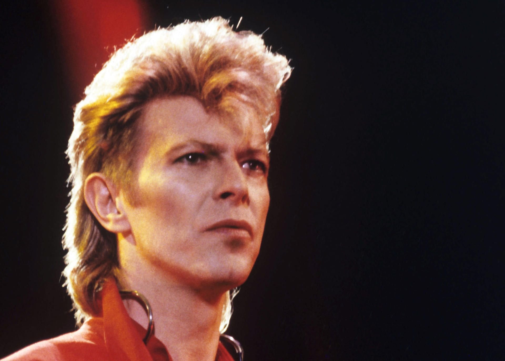 David Bowie während seines Auftritts beim Festival „Rock am Ring“ auf dem Nürburgring am 07.06.1987.