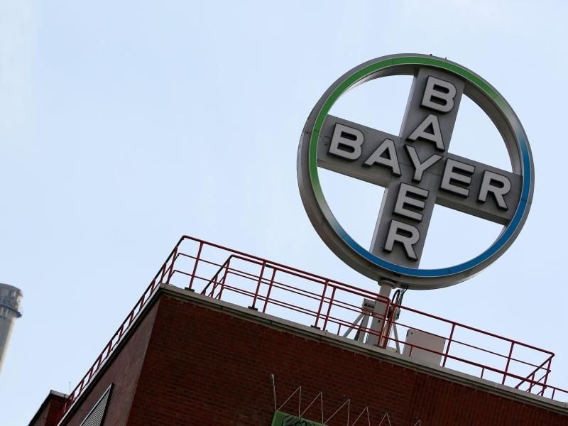 Die Aktien des Agrarchemie- und Pharmakonzerns Bayer sind derzeit unter Druck. Oliver Berg/dpa Foto: Oliver Berg