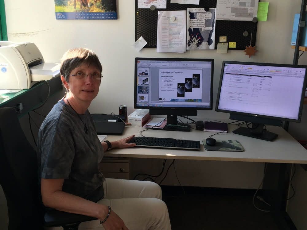 Dr. Petra Rettberg, Leiterin der Arbeitsgruppe Astrobiologie, hat Schiaparelli bis zum Startplatz im russischen Baikonur begleitet.