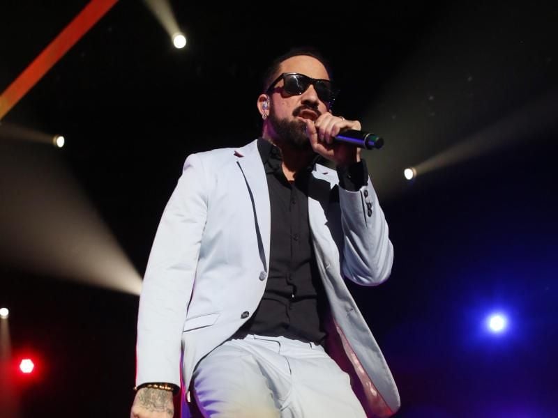 Der Sänger AJ McLean will offen aus seinem Leben erzählen. Foto: picture alliance / dpa