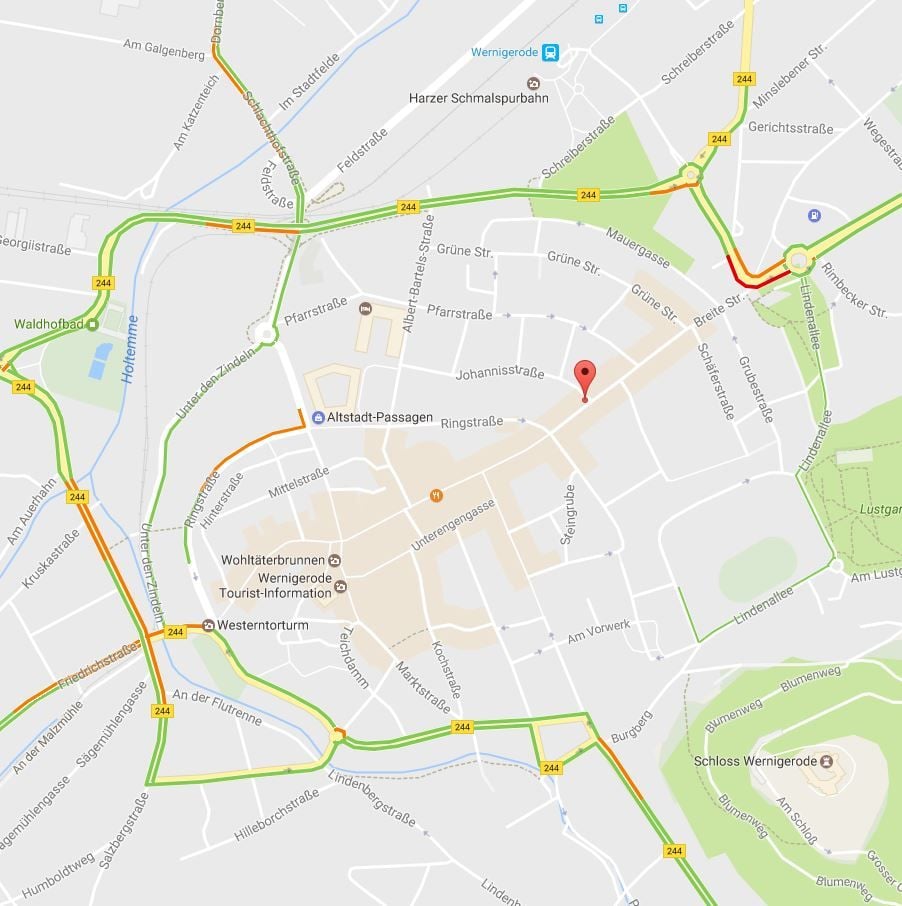 Wer wissen will, wo sich der Verkehr staut - der Google-Kartendienst Maps zeigt als Option auch die Verkehrslage an.