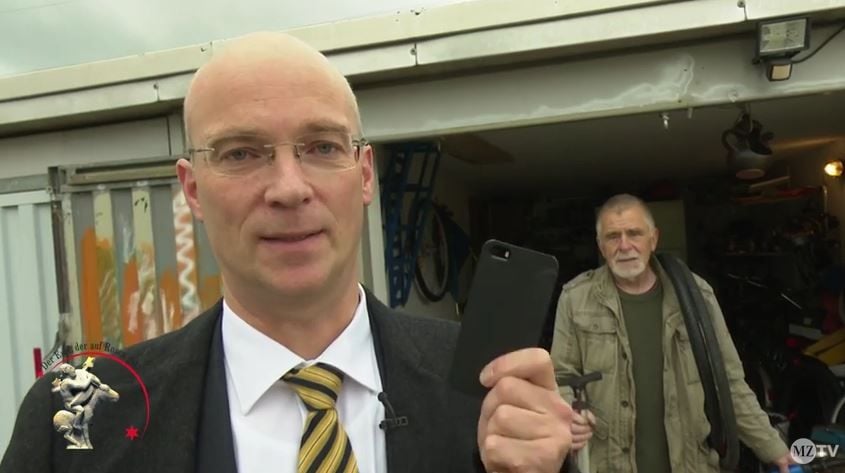 Saalesparkassen-Vorstand Jürgen Fox