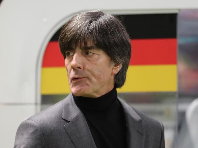 Schaut trotz der Testspielniederlage gegen Brasilien optimistisch Richtung WM in Russland: Bundestrainer Joachim Löw Foto: Jan Woitas