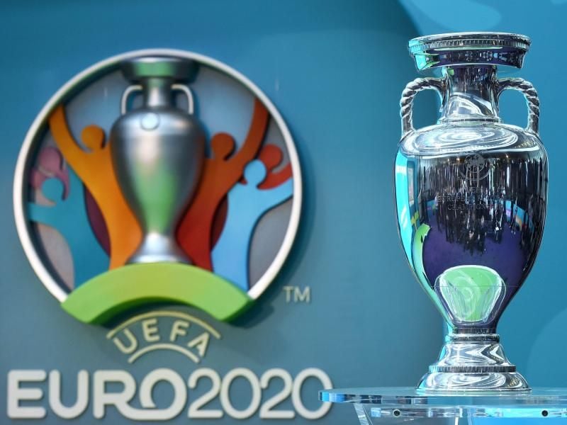 Die Europäische Fußball-Union entscheidet über eine Verlegung der Fußball-Europameisterschaft 2020. Foto: Facundo Arrizabalaga/EPA/dpa