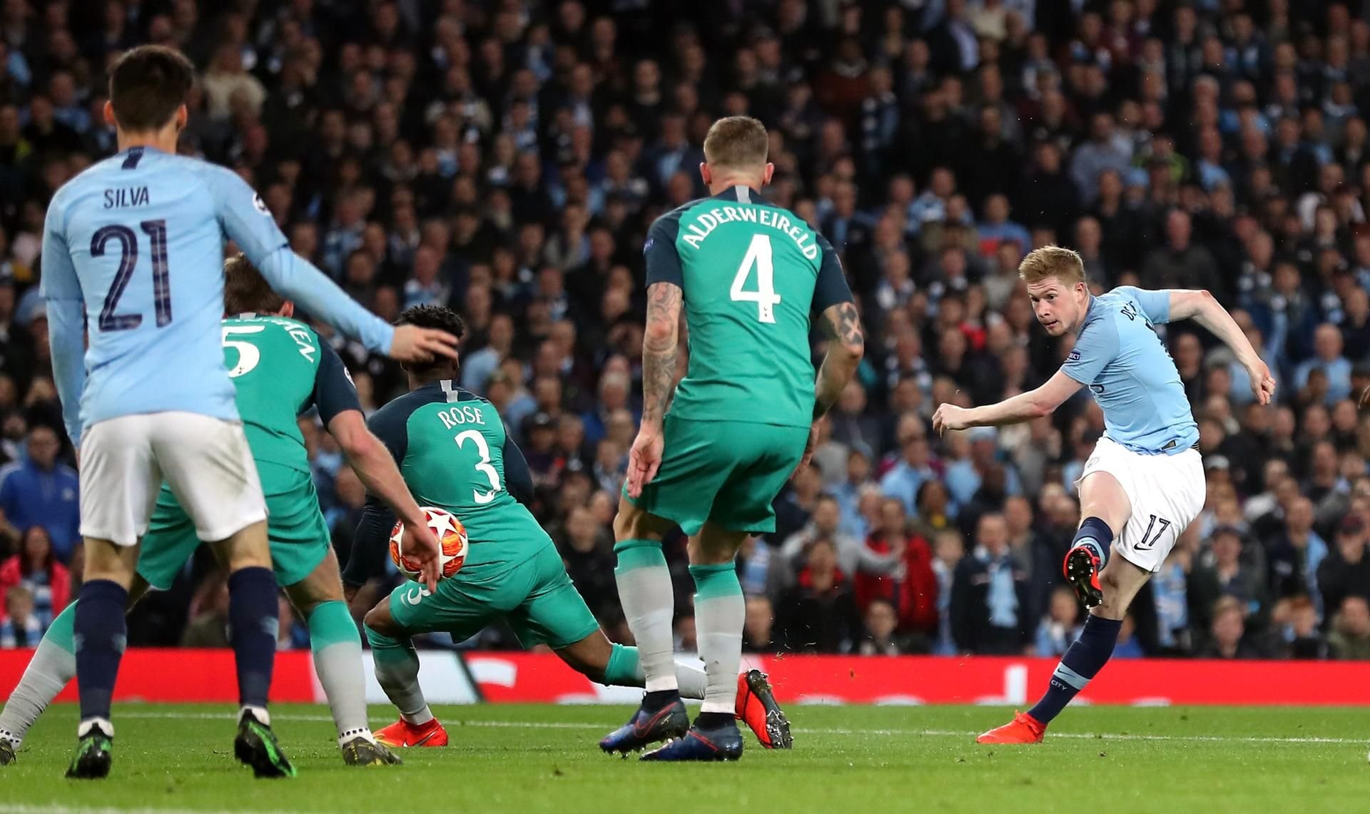 Trotz eines 4:3-Erfolgs ist Manchester City aus der Champions League ausgeschieden.