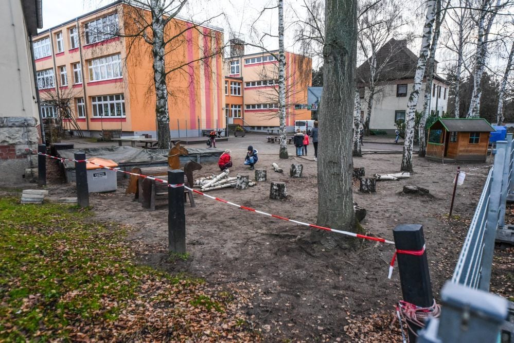 Die Gemeinde Schkopau will den Schulhof der Grundschule Döllnitz bis 2024 für fast eine Million Euro sanieren.