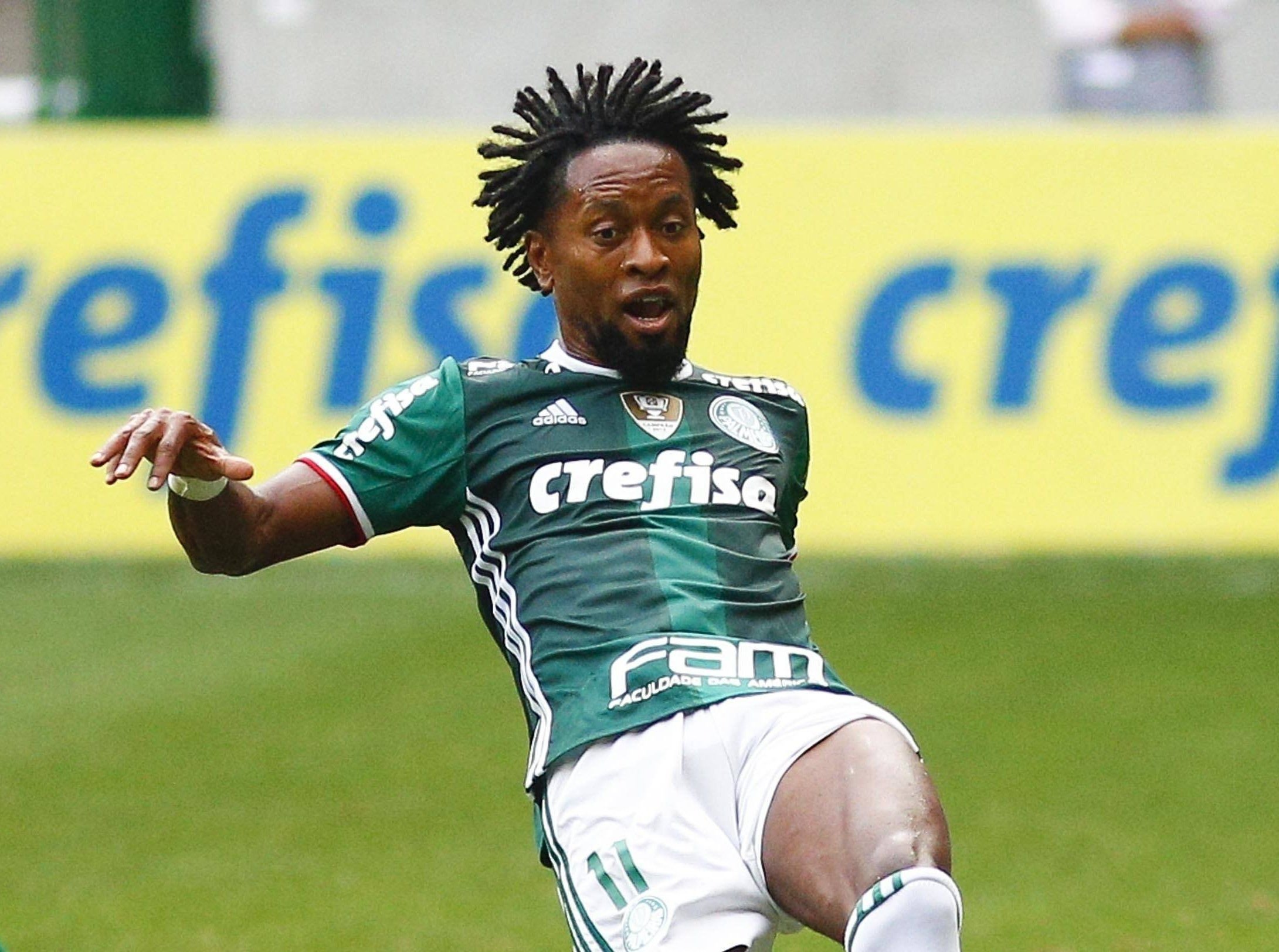 Ze Roberto ist noch immer im professionellen Fußball aktiv.