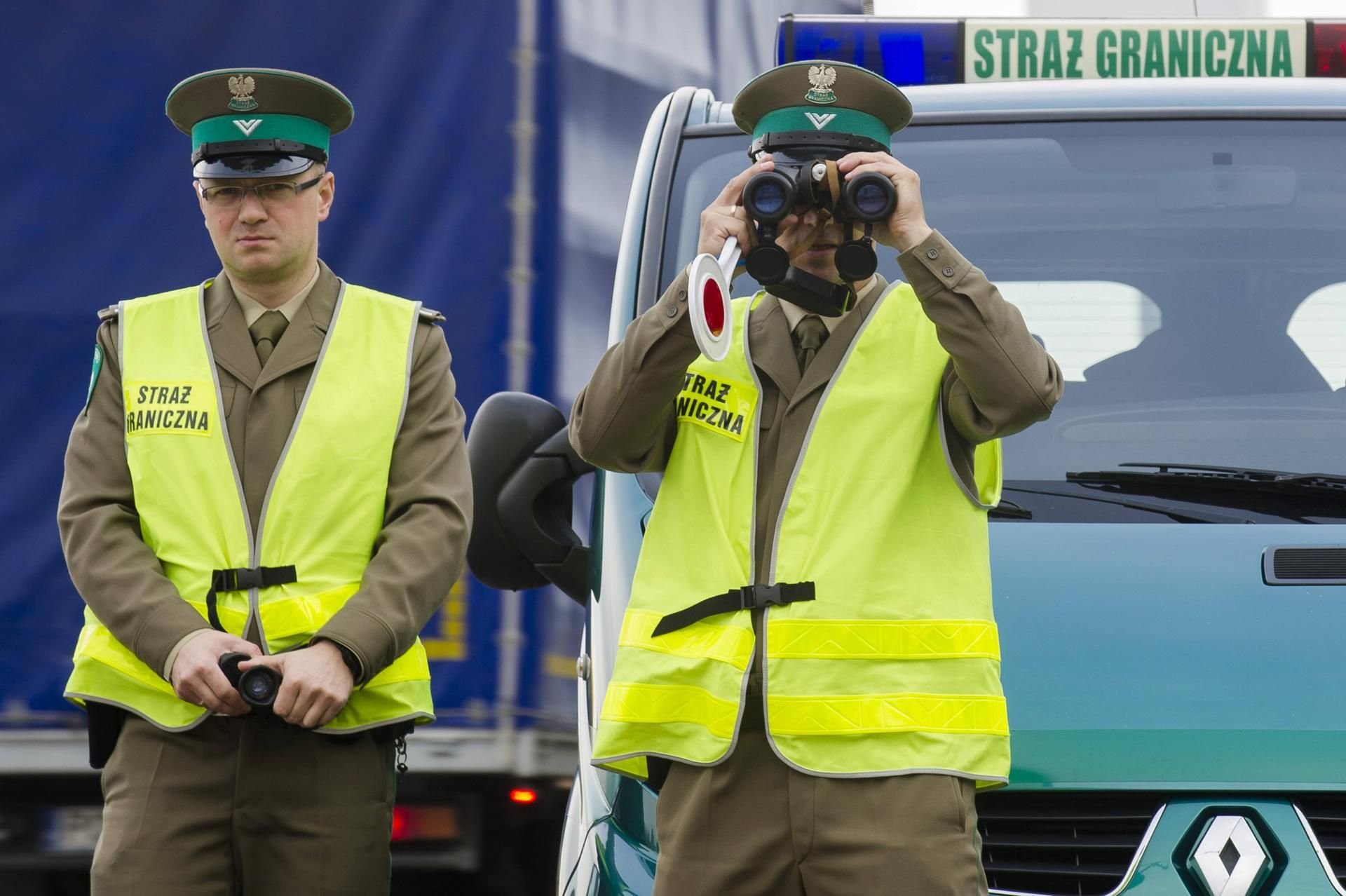 Auch Polen hat angekündigt, Stichproben-Kontrollen bei aus Deutschland kommenden Busreisenden am Grenzübergang an der A4 in Jedrzychowice durchzuführen.