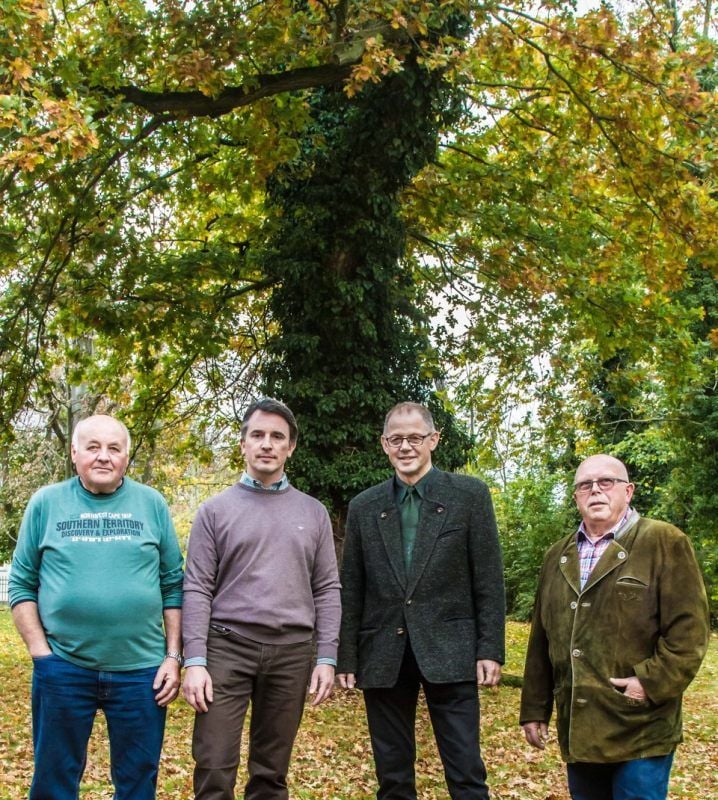 Melden sich zu Wort: Gerhard Paul von der Jägerschaft Mittlere Elbe-Vorfläming, Matthias Milewski von der Jägerschaft Wittenberg, Kreisjägermeister Guido Arndt sowie Dietmar Brettschneider von der Jägerschaft Altkreis Jessen (von links)
