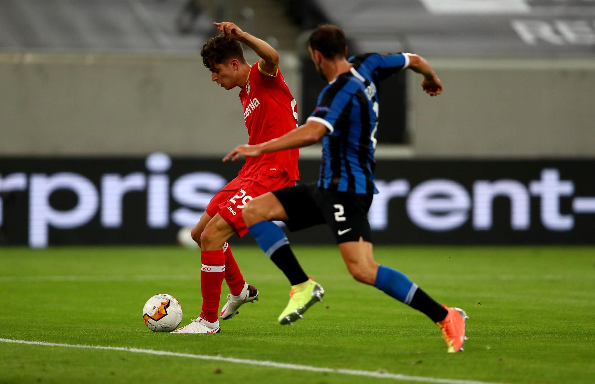 Kai Havertz schießt den Anschlusstreffer zum 2:1 für Bayer 04 Leverkusen.