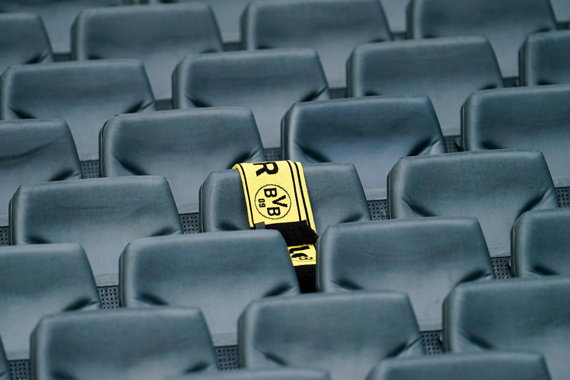 Ausgerechnet beim Derby gegen Schalke 04 bleiben die Tribünen in Dortmund leer: Die Partie findet am Samstag ohne Zuschauer statt,