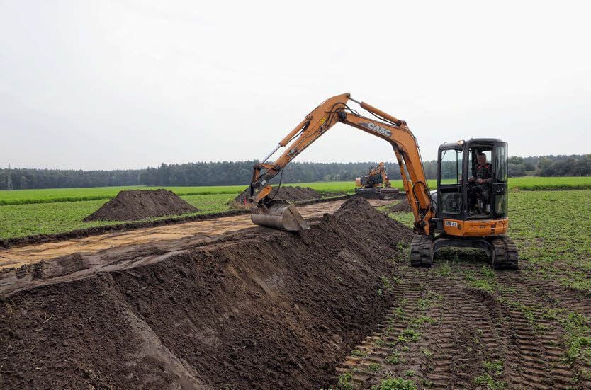 Der zweite Straßenabschnitt im Baugebiet Gröberner Land mit 23 Grundstücken wird gerade vorbereitet.