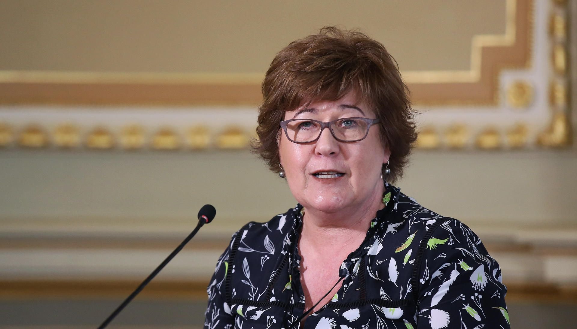 Sachsen-Anhalts Gesundheitsministerin Petra Grimm-Benne (SPD) während einer Pressekonferenz in der Staatskanzlei in Magdeburg.