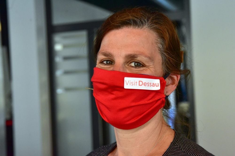 Maske mit Botschaft
