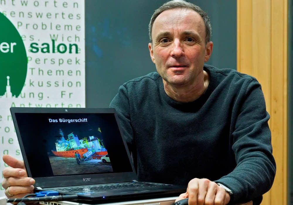 Andreas Siegert hat geholfen, Menschenleben zu retten. Jetzt ist er quasi Botschafter der MS „Aquarius“.