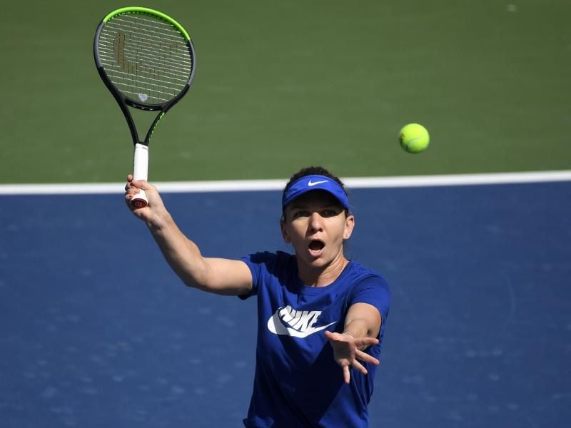 Die Weltranglisten-Zweite Simona Halep wird beim Neustart der Damen-Tour in Palermo nun doch nicht dabei sein. Foto: Yorick Jansens/BELGA/dpa