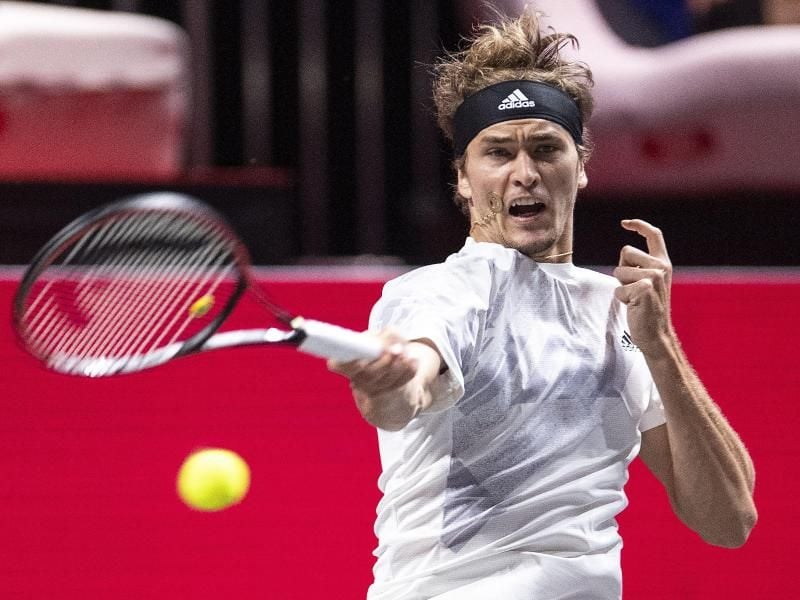 Hat sich in Köln ins Halbfinale gekämpft: Alexander Zverev in Aktion. Foto: Marius Becker/dpa