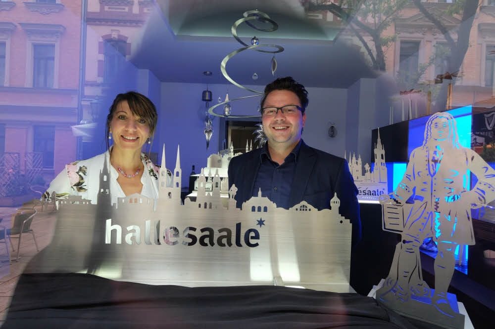 Die Gründer der Firma „Designerstahl“, Dana Schneider und Sebastian Schieferdecker, haben sich erstmals beteiligt.