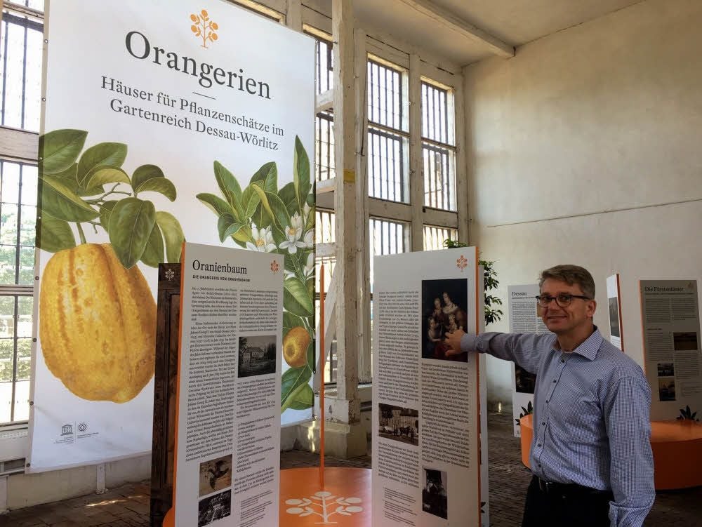 Gartenbaudirektor Thomas Keller in der Oranienbaumer Orangerie