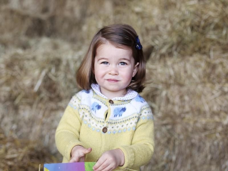 Ein kleines Lächeln in Mamas Kamera: Prinzessin Charlotte. Foto: The Duchess Of Cambridge