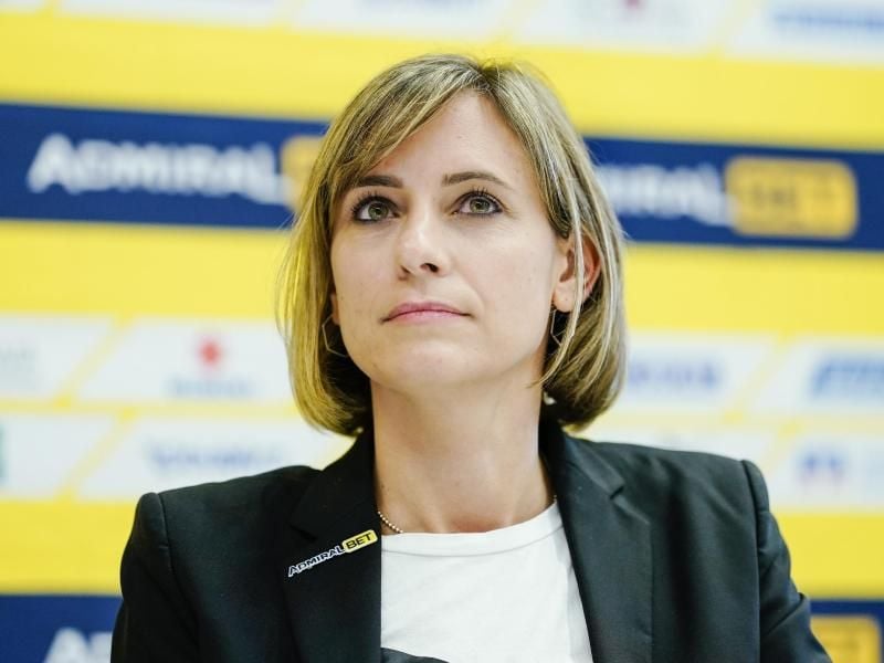 Begrüßt die Fan-Rückkehr in die deutschen Handball-Hallen: Jennifer Kettemann. Foto: Uwe Anspach/dpa