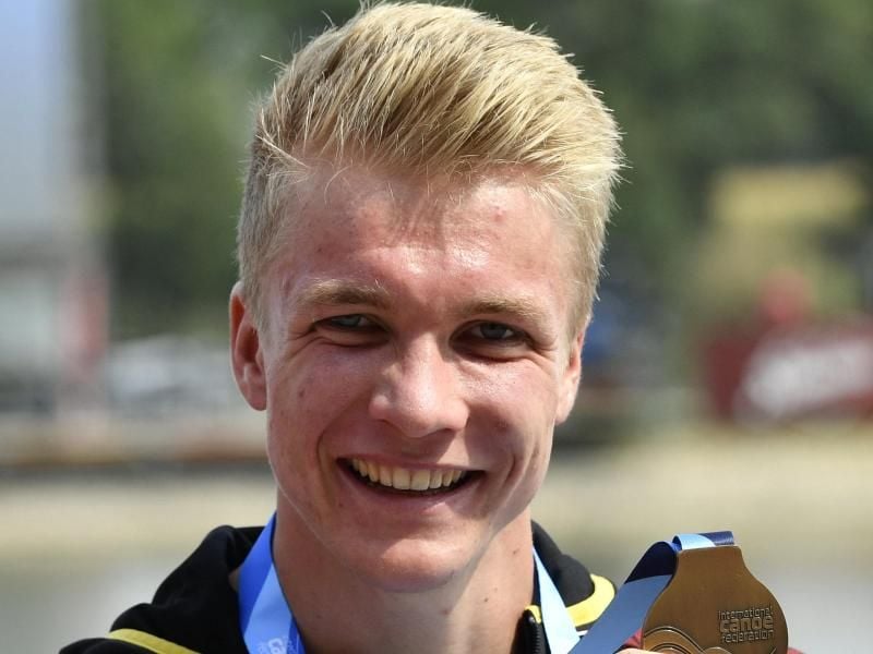 Siegte bei den deutschen Kanu-Meisterschaften im Einer auf der Wedau in Duisburg über 500 Meter: Jacob Schopf. Foto: Zsolt Szigetvary/MTI/AP/dpa