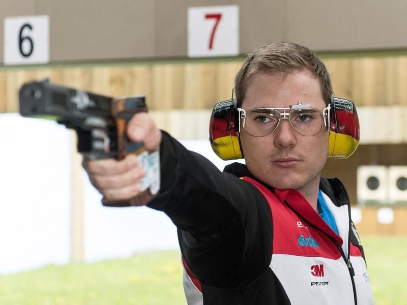 Holte mit der Schnellfeuerpistole in Minsk Gold: Oliver Geis. Foto: Jens-Ulrich Koch