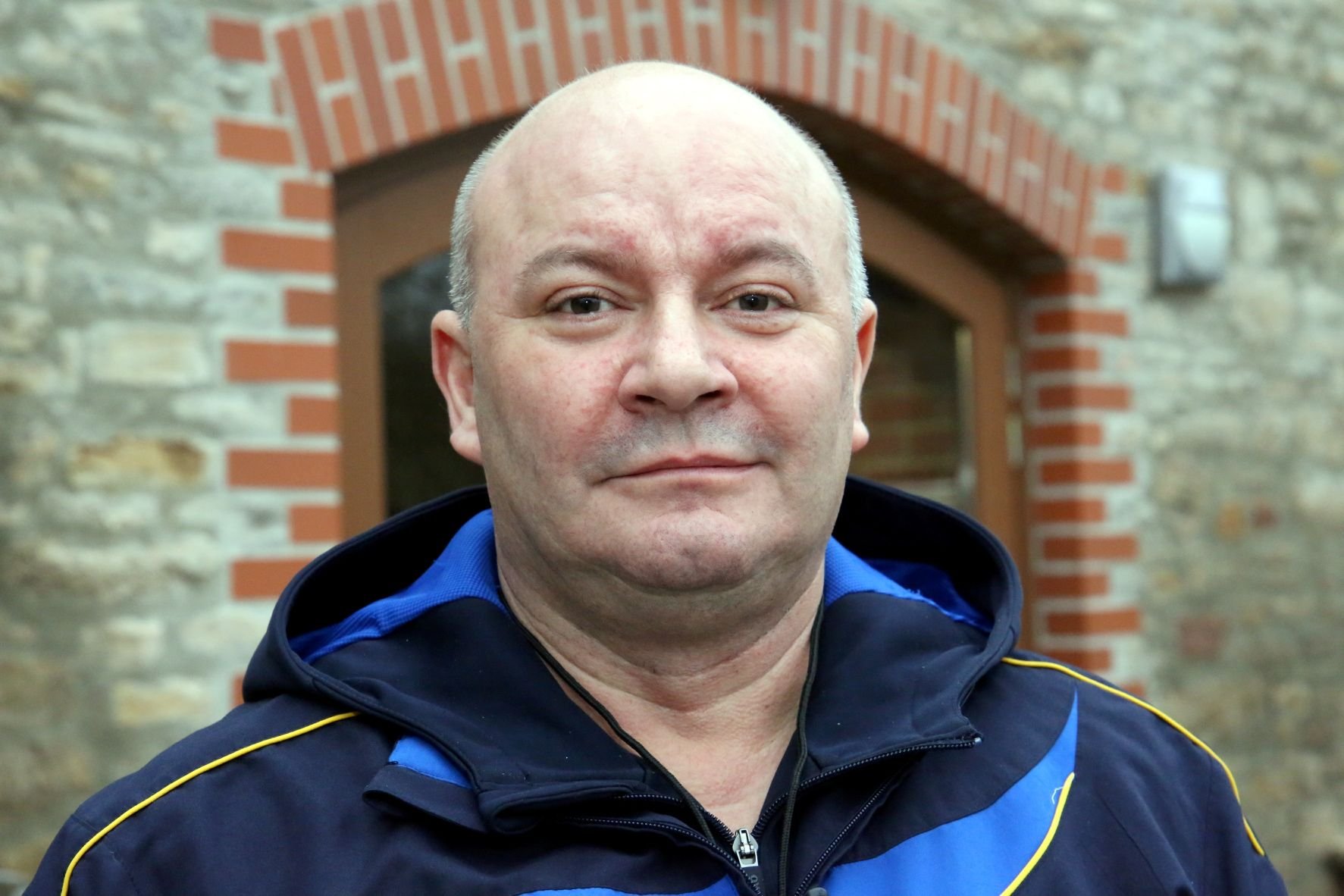 Mike Franzelius ist Ortsbürgermeister in Aderstedt, einem Ortsteil von Bernburg.