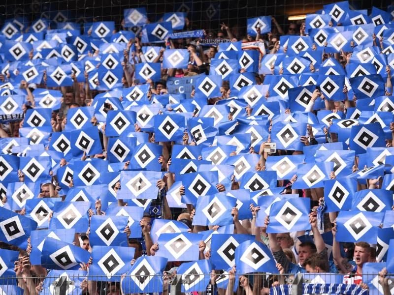 Nicht überall, wo HSV draufsteht, ist auch HSV drin... Foto: Daniel Bockwoldt
