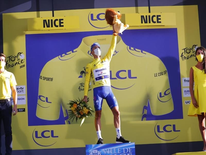 Das Gelbe Trikot von Julian Alaphilippe sollte auf der 3. Etappe nicht in Gefahr sein. Foto: Pool Tour De France/BELGA/dpa