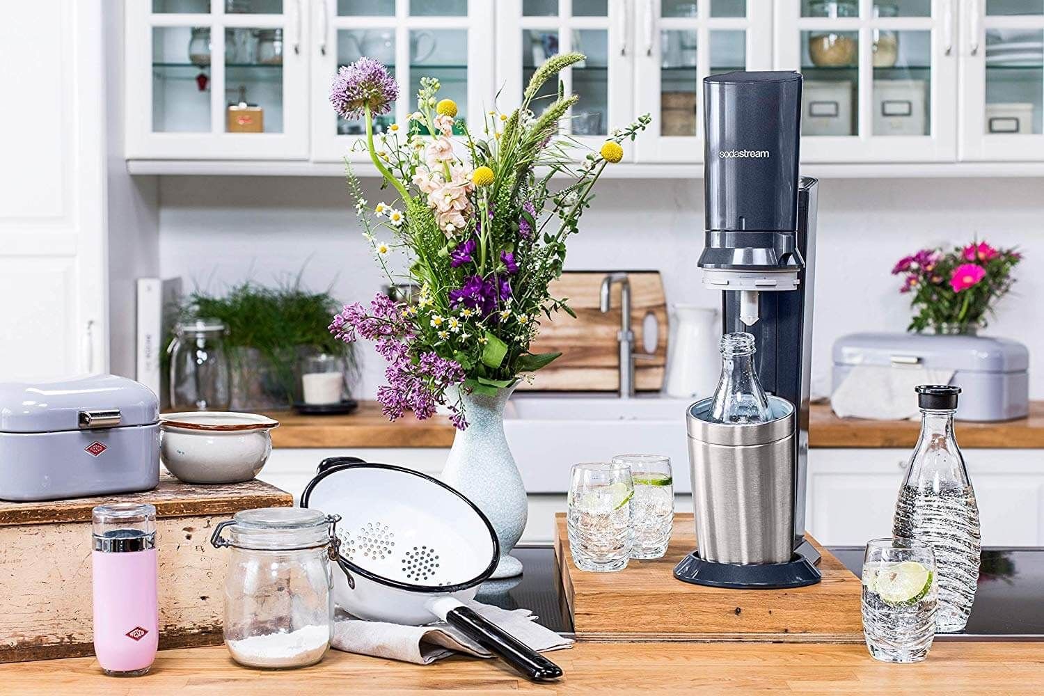 Der SodaStream Crystal 2.0 sprudelt per Knopfdruck Ihr Leitungswasser.