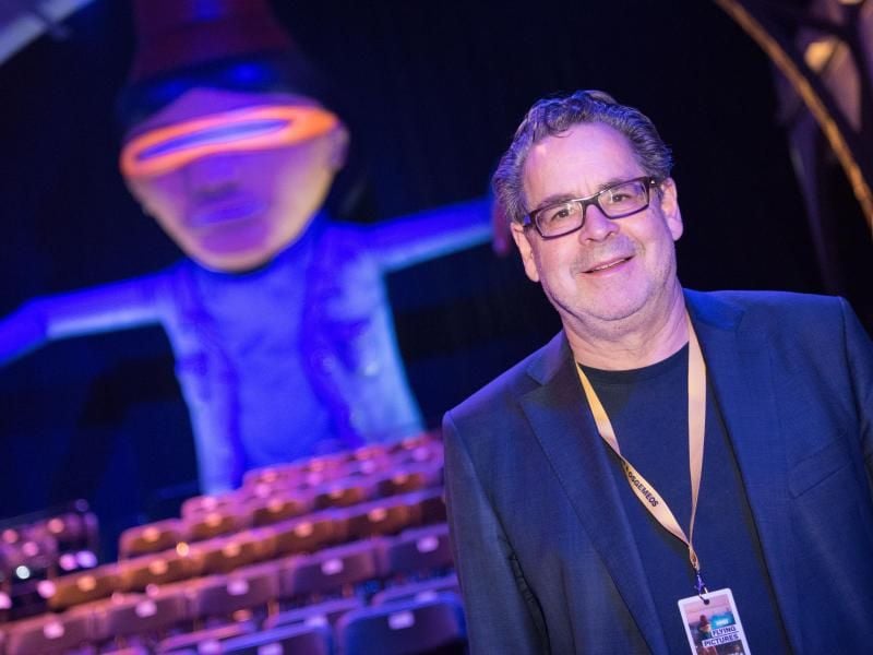 Udo Kittelmann, Direktor der Nationalgalerie Berlin, bei der Premiere von „Flying Pictures”. Foto: Jörg Carstensen