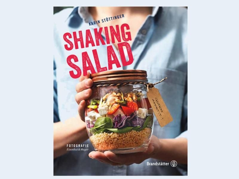 Karin Stöttinger liebt Salate. Sie schrieb das Buch Shaking Salad. Foto: Eisenhut & Mayer/Brandstätter