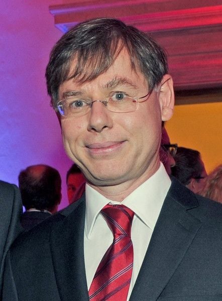 Nach dem Tod dreier Kinder, die an einer experimentellen Studie teilgenommen hatten, hat eine Kommission den Arzt Christoph Klein entlastet.