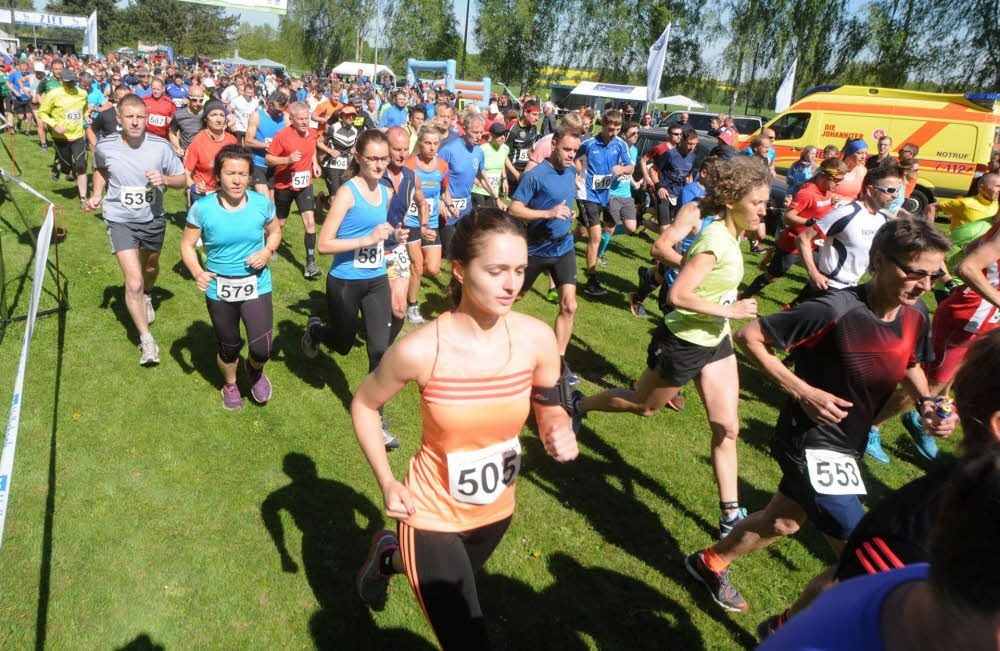 Sage und schreibe 159 Teilnehmer hatte allein der 12,5-km-Wettbewerb beim 39. Finnelauf auf dem Tauhardter Waldsportplatz.