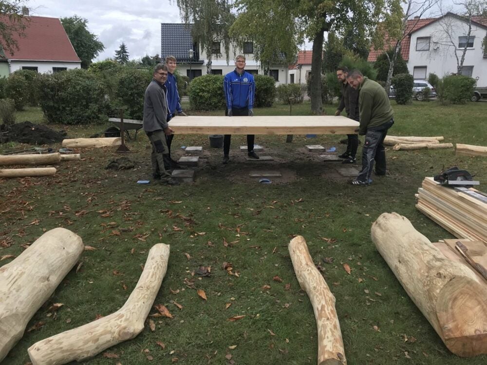Die Hüttenerbauer im Einsatz