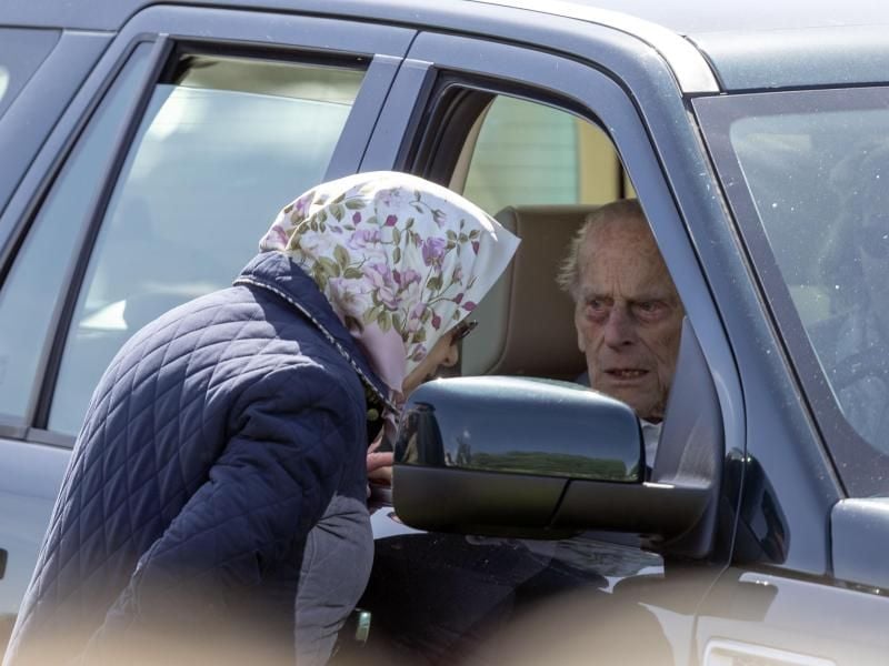 Die britische Königin Elizabeth II. mit ihrem Ehemann Prinz Philip, Herzog von Edinburgh. Foto: Steve Parsons