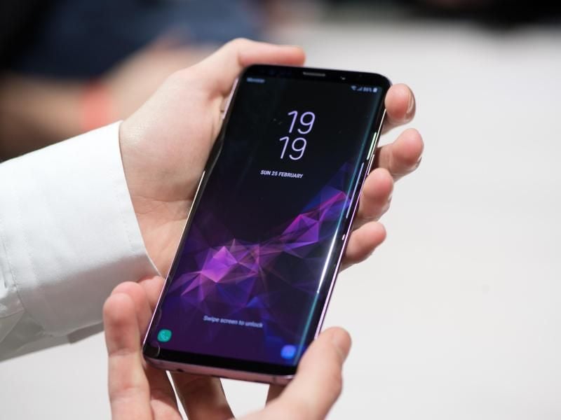 Mit der App „Phone Info Samsung” können Nutzer herausfinden, wo und wann das eigene Samsung-Handy zusammengebaut wurde. Foto: Andrea Warnecke