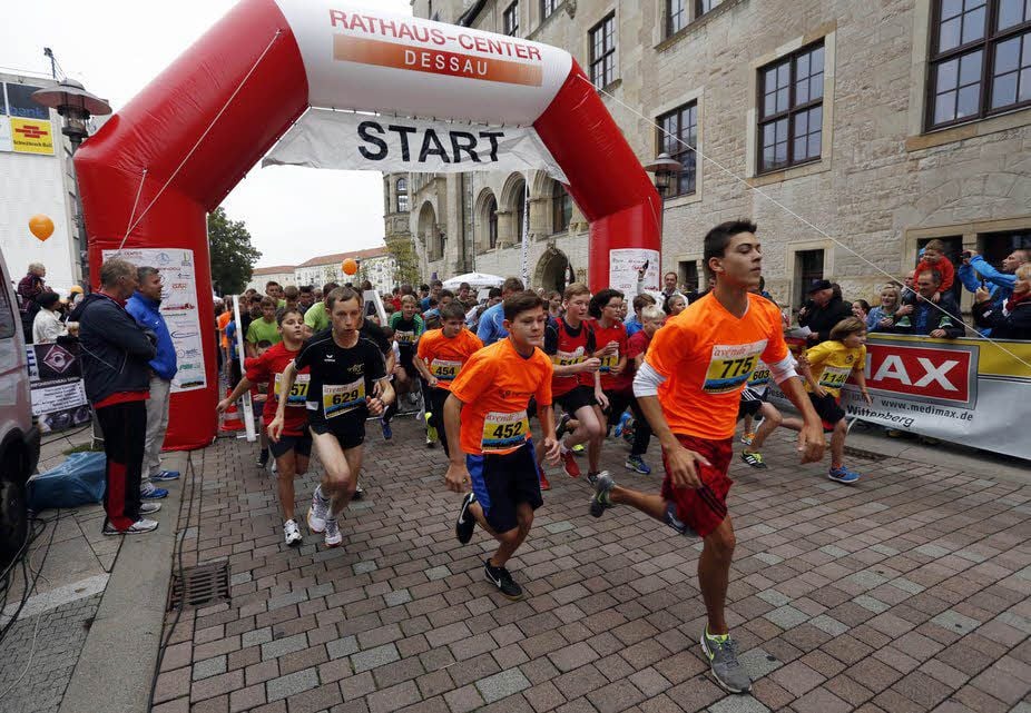 Auch Kinder und Jugendliche sollen beim Dessauer City-Lauf angesprochen werden. Sie gehen kostenlos auf die Strecke.