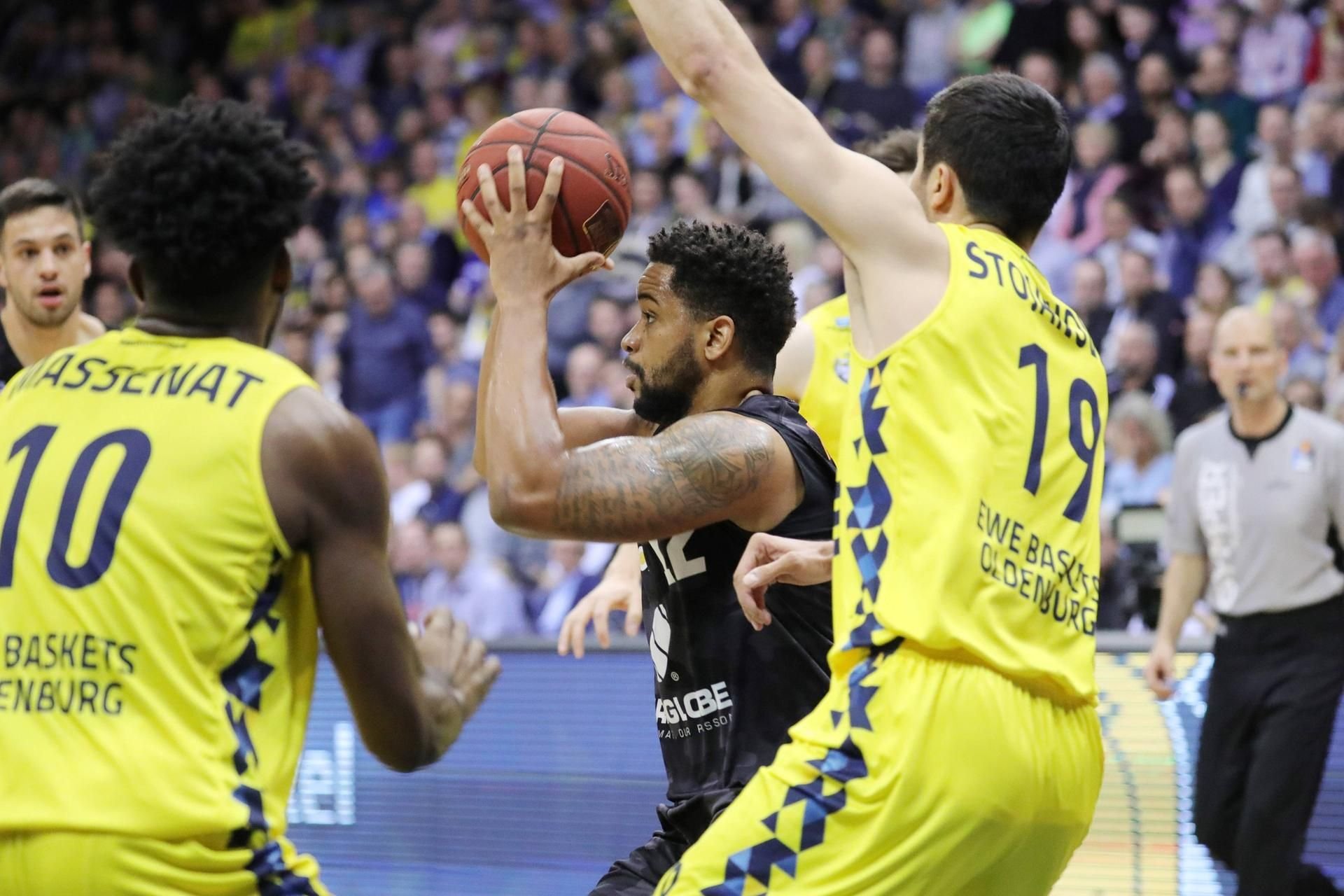 MBC-Spieler Trevor Releford (12) in Aktion