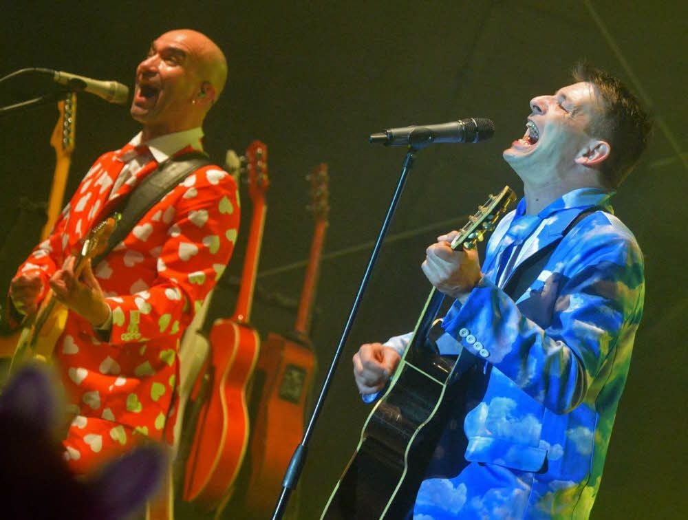 Die Bernburger Band „Tänzchentee“ macht zum Gildefestauftakt am Freitag mit den Quedlinburgern Party.