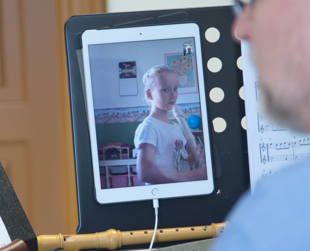 Die achtjährige Sophia Meirich spielt seit dem Vorschulalter Blockflöte.
