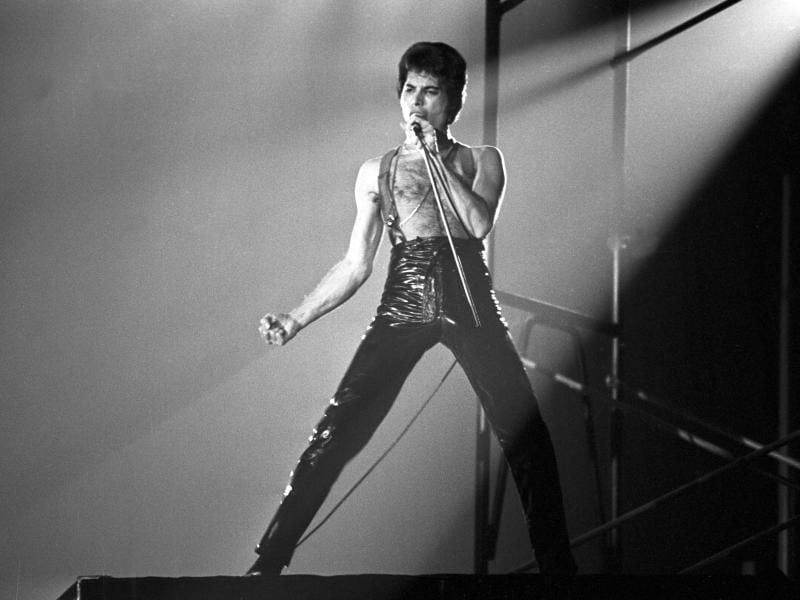 Der Queen-Frontmann Freddie Mercury versuchte zu vermeiden, sich offen zu seiner Sexualität zu bekennen. Foto (1979): Werner Baum Foto: Werner Baum